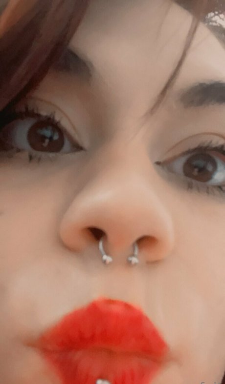 maeeparfait model hot galleries