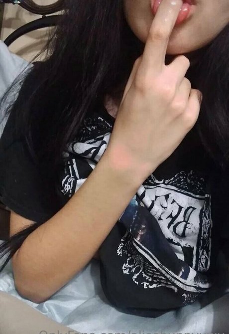 alicebunnyuwu star porn pics