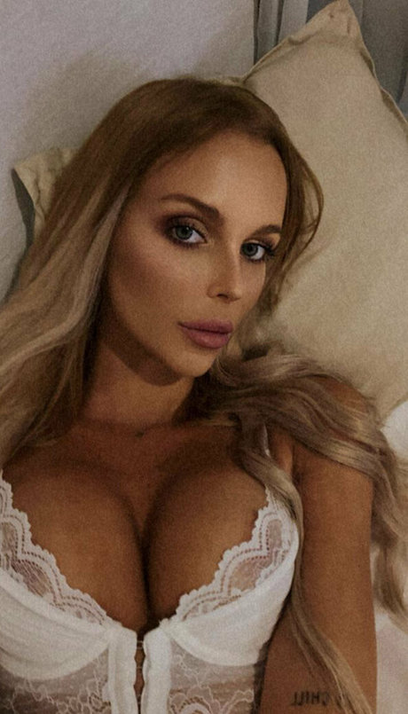 Abby Glasby nude pornstar pics