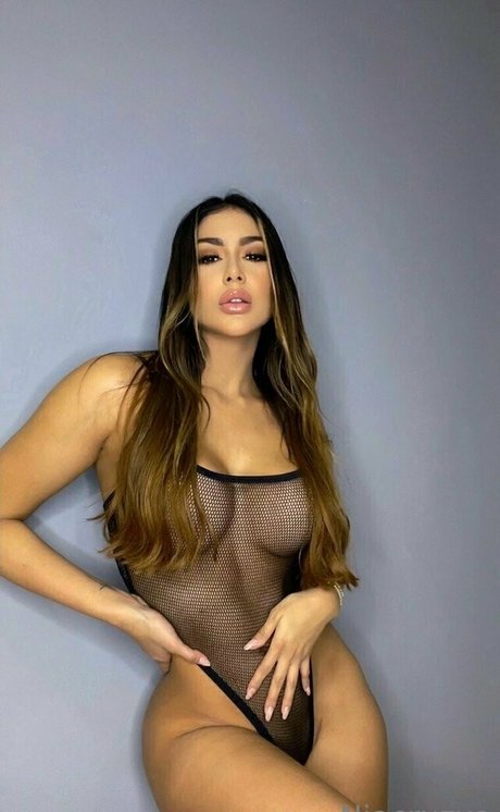 estefahg top actress picture