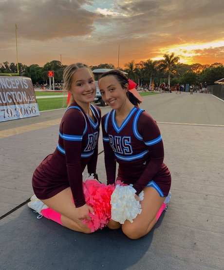 Keira Jackson nude pornstar archive