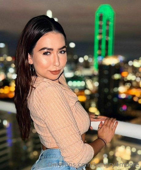 hungry4moore sex pornstar photos