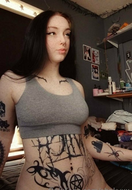 shakyxx nude star pics