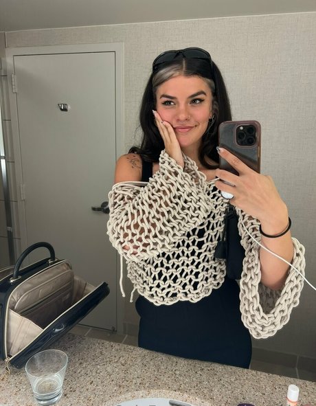 painted ladi high quality actress image