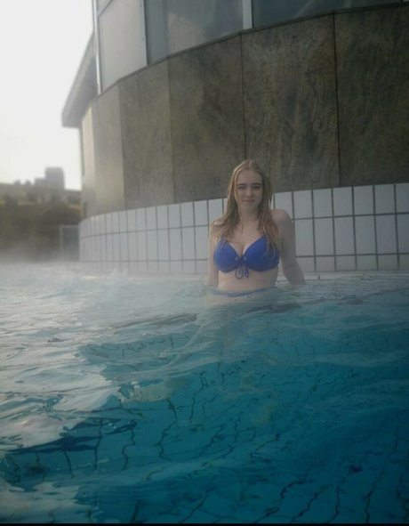 dorfblondie star hot image