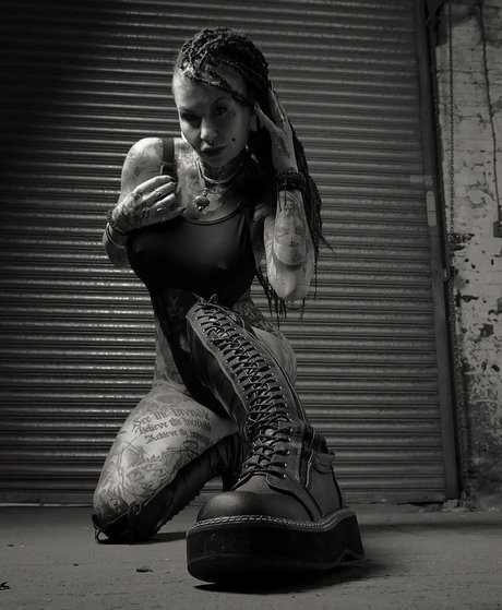 Pixta art star pictures