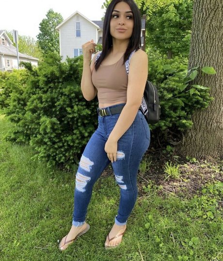 Jenny215 model pornographic images