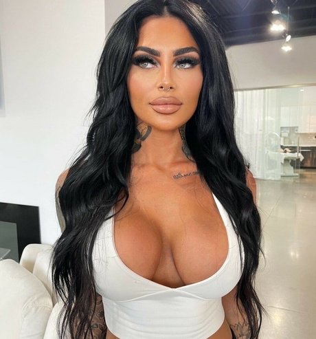 Chansey Brown xxx star picture