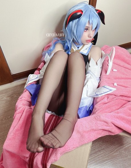 Araivun adult star picture