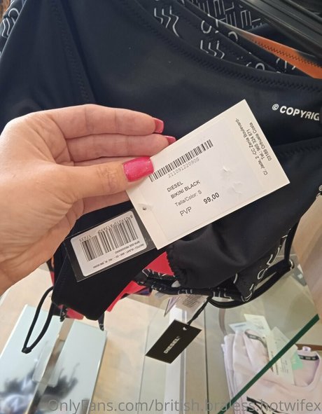 british braless hotwifex erotic actress photo