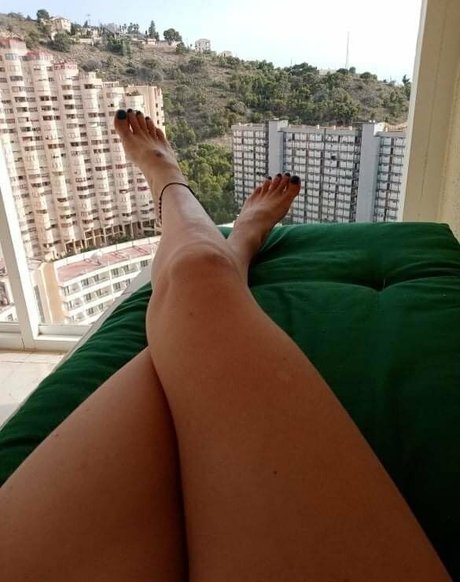 british braless hotwifex hot actress picture