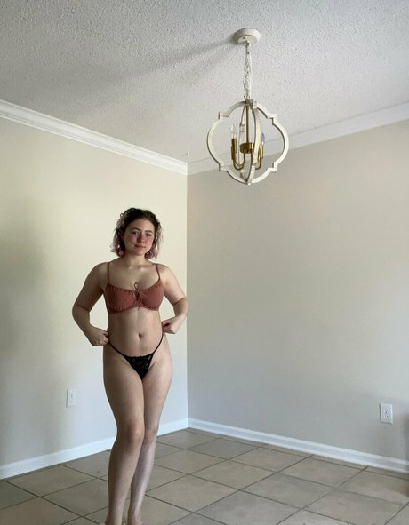 aurorabrookefree pornstar pictures