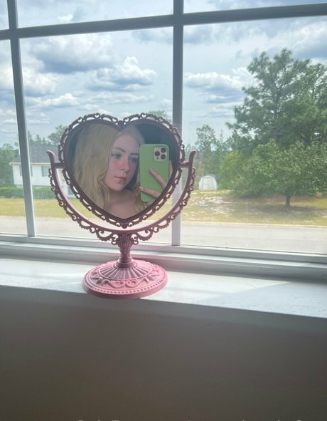 aurorabrookefree hd pornstar pictures