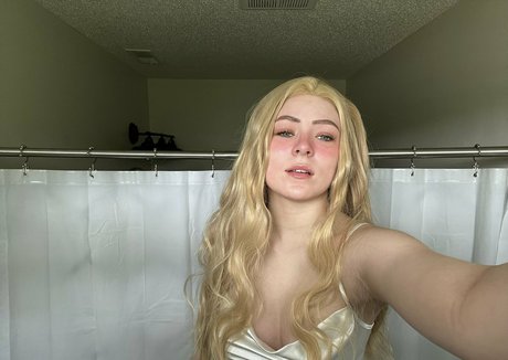 aurorabrookefree model sex gallery