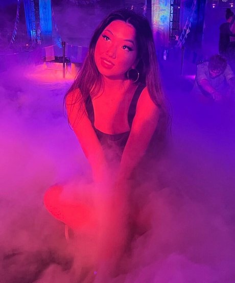 Maru Lee art pornstar photos