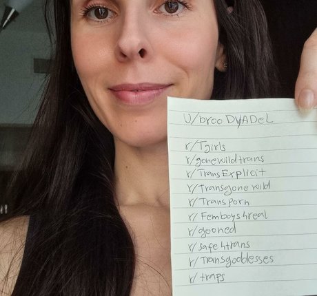 Bambi Hou art pornstar gallery