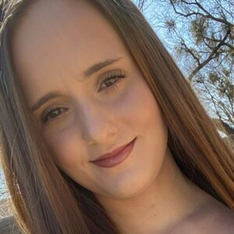 kaybugcoffee exclusive model image