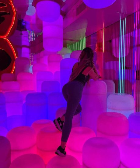 Jen Smith nice star image