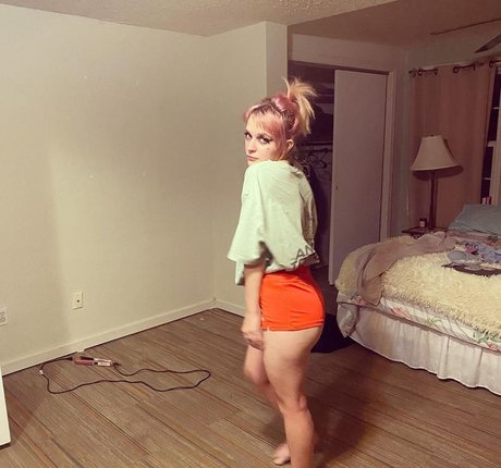 Bonnie Grace naked actress galleries