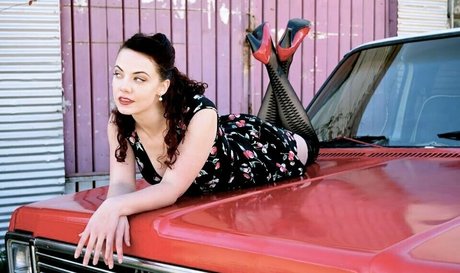 jonnynjune star erotic photo