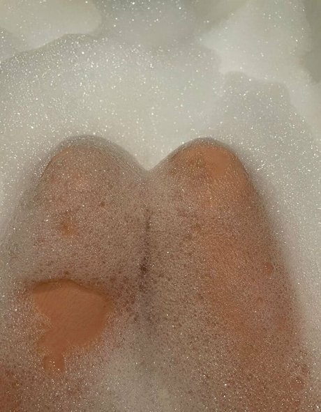 bunnyblondee sexy model pics