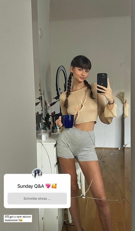 Stillatonik beautiful pornstar photo