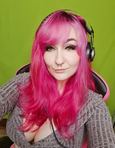 wzuia xxx pornstar pic