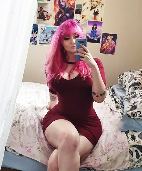 wzuia model sexy photo