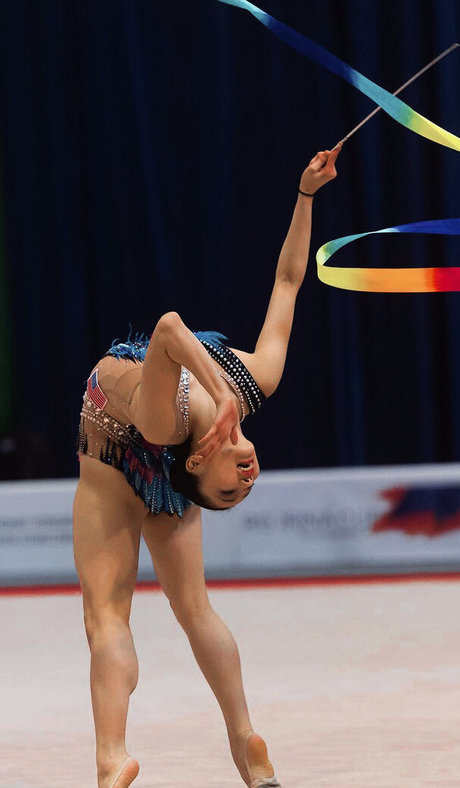 Elena Shinohara model naked pic