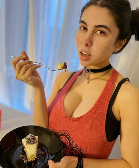 Victoria Novakova model nudes images