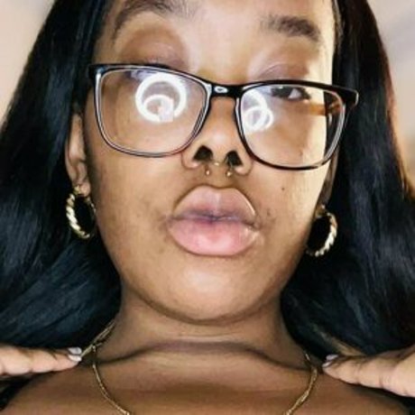 yesmistresskayy2 star xxx gallery