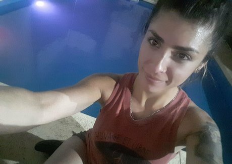 pampi cush hot star images