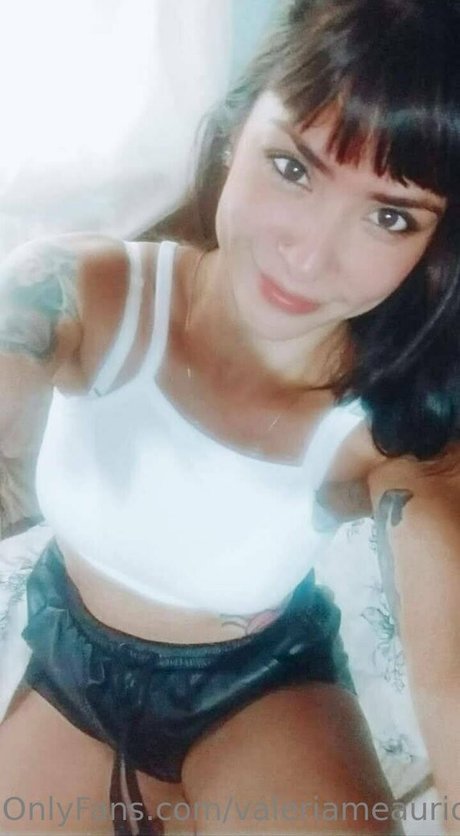 pampi cush pretty actress img