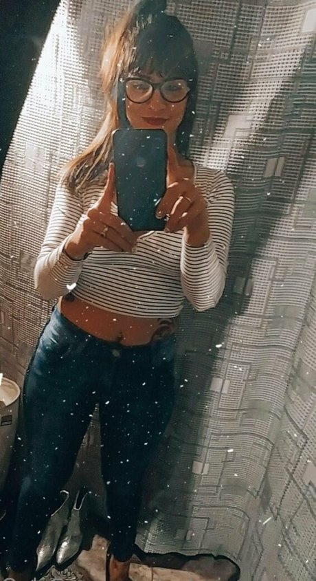 pampi cush pornstar hd image