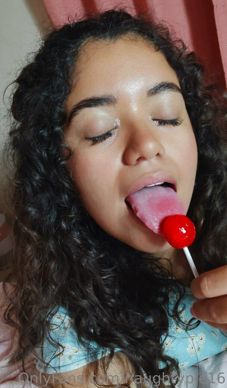 naughtypie16 star sex archive