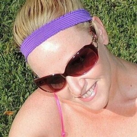 deesiren free star picture