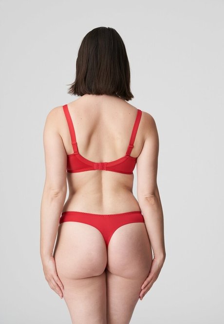 Sabrina Laporte erotic actress pic