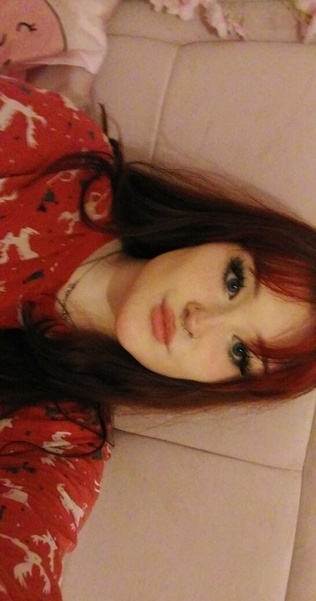 urlilsuccubus model pretty photos