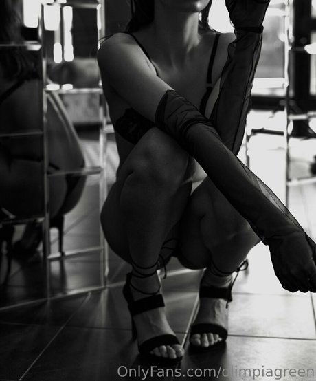 olimpiagreen art star photo