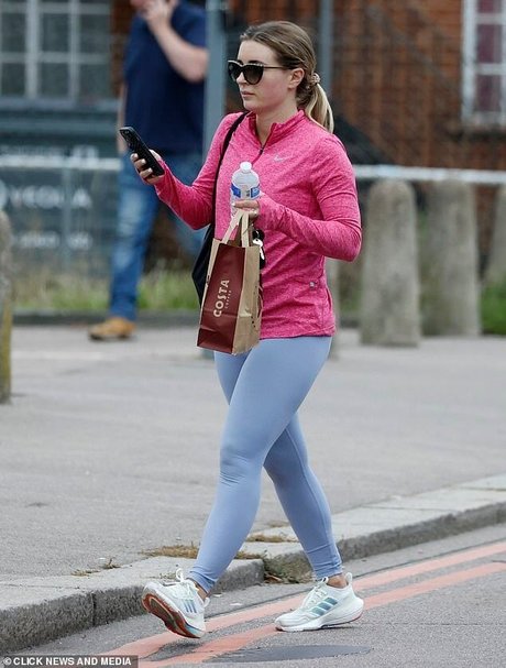 Dani Dyer model xxx pic