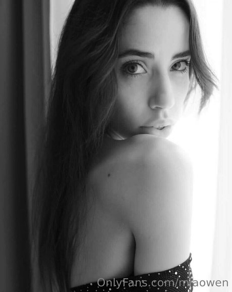 miaowen nude pornstar pics