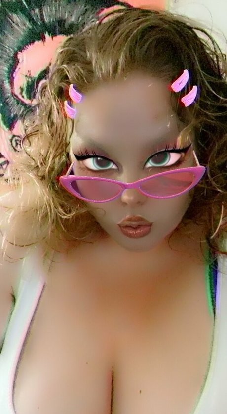 lucylucious01 xxx pornstar archive