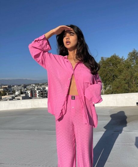 saraecheagaray nude pornstar gallery