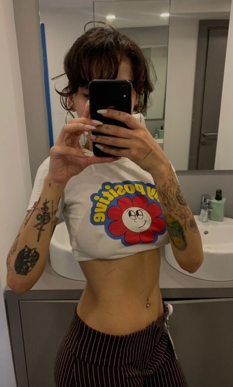 Ciciguner pornstar sex photos