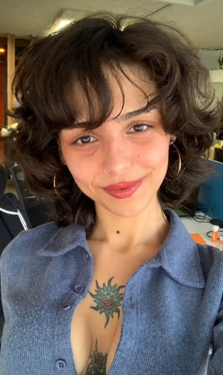 Ciciguner pornstar xxx image