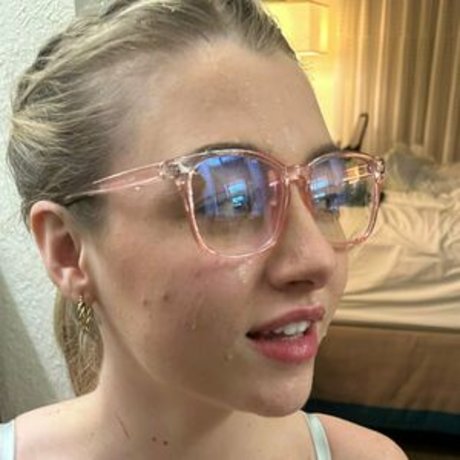 cockplug model nudes images