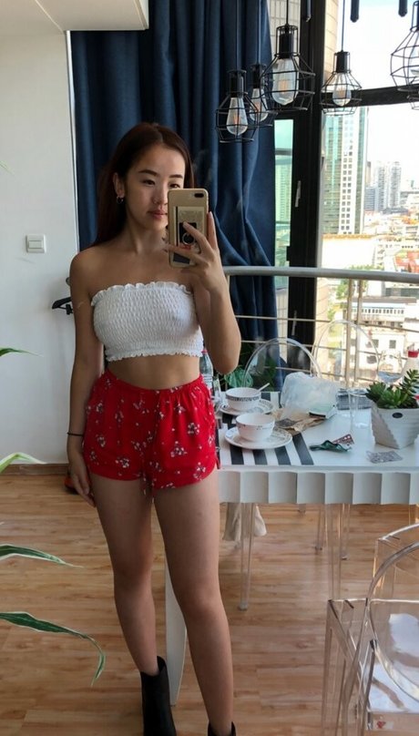 iyamliane art star pic