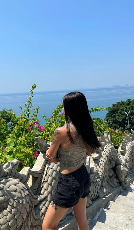 iyamliane hot star archive