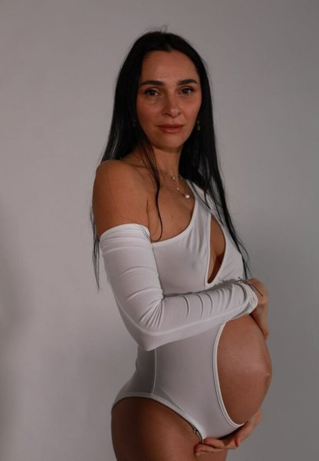 yladoyla pornstar naked photos