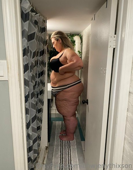 bbwjenythixson nude pornstar photo